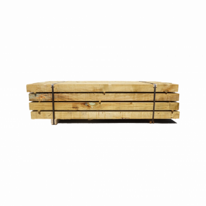 Palet de traviesas de tren ecológicas de madera tratada en tono miel para proyectos de jardín y paisajismo.
