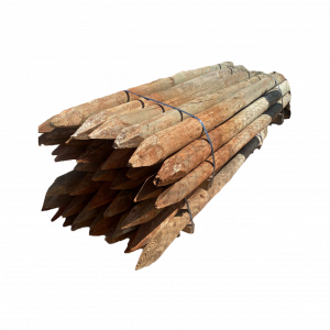 postes de madera con puntas para construcciones caseras